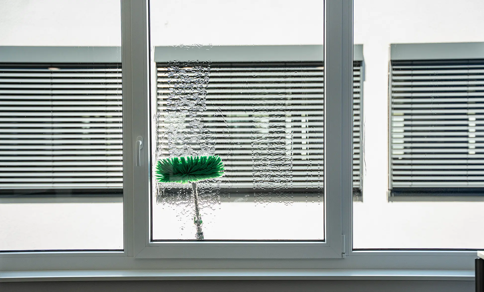 Osmosegerät Fenster putzen innen